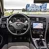 Volkswagen kaže da je "iPhone era" gotova: Vraćaju se fizičke tipke