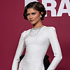 Zendaya se poigrava s outfitima za vjenčanja: Kako je ovu temu suptilno provukla tokom promocije filma