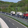 Teška nesreća na autoputu Doboj - Banja Luka: Obustavljen saobraćaj, pojedini vozači voze u suprotnom smjeru
