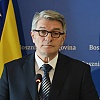 Mehmedović upozorio na nova zapošljavanja u Vijeću ministara: "Stotine stranačkih uhljeba dobit će pozicije"
