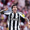 Manchester United planira dovesti pojačanja, Tonali i četiri igrača iz Italije su na listi želja