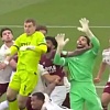 Pogledajte situaciju o kojoj bruji Engleska: Da li je opravdano poništen gol West Hamu protiv Arsenala?