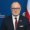 Latvijski ministar odbrane podnio ostavku nakon što su ukrajinski dronovi pogodili dva skladišta nafte u toj zemlji