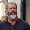 Mel Gibson snimljen u Rimu u zagrljaju 26 godina mlađe manekenke Antonelle Salvucci