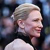 Cate Blanchett u dramatičnoj haljini u Cannesu: Gola leđa uokvirena cvijetnim printom i šarenim resama