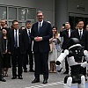 Roboti u Kini pred Vučićem zaigrali "Moravac", predsjednik Srbije se pohvalio ugovorima od 993 miliona eura