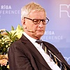 Udruženje žrtava i majke Srebrenice kritikovale Bildta: "Njegovo ime bit će prvo na stubu srama u Potočarima"
