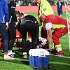 Hadžikić se povrijedio na poluvremenu duela s Makedoncima, umjesto debija na nosilima napustio teren