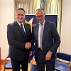Bećirović se sastao s njemačkim kancelarom Merzom: Pozvao na povećanje njemačkih investicija u BiH