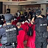 Racija u Kini: Specijalci upali na molitvu, opkolili djecu i vjernike pa uhapsili crkvene vođe