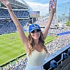 Influenserica Emina Malić s tribina stadiona u Seattleu bodrila Zmajeve: Ponos ste najveći