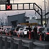 Kilometarske kolone na izlazu s Krima: Hiljade ljudi pokušava napustiti poluotok nakon napada Ukrajine