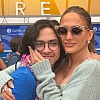 Jennifer Lopez podijelila emotivne fotografije s mature svojih blizanaca: Kažu da imam sreće, ne protivim se