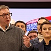 Politički maskenbal u Srbiji: Nakon što Vučić podnese ostavku, državu preuzima Ana Brnabić