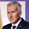 Crvene linije izlaze na Opće izbore: Među nosiocima listi Kemal Ademović i Dževad Poturak