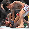 McGregor u povratničkoj borbi izgubio od Hollowaya nakon samo 69 sekundi