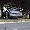 Težak udes na glavnoj saobraćajnici u Sarajevu: Vozilo udarilo u drvo, saobraćaj potpuno obustavljen