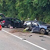 Stravična nesreća u Drinjači kod Zvornika: Nakon sudara fali pola automobila, četiri osobe povrijeđene