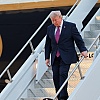 Katar poklonio Trumpu avion, on ga nadograđuje: Zvaničnici morali predati mobitele, istražuje se curenje informacija