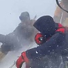 Ruski spasioci objavili novi snimak s Elbrusa: Mećava i olujni vjetar otežavaju izvlačenje tijela stradalih planinara