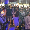 Ni kiša nije pokvarila atmosferu: Stotine putnika na trajektu "Marko Polo" uglas su pjevale Oliverove hitove