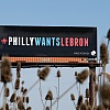 LeBron izabrao Philadelphiju osam godina nakon viralnih bilborda kojim su ga prizivali