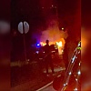 Automobil planuo u vožnji kod benzinske pumpe u Goraždu: Vatrogasci spriječili veću tragediju