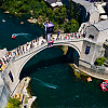 Red Bull Cliff Diving: Nastavlja se uzbudljiva borba za pobjede, na Starom mostu postavljena platforma