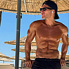 Saša Kovačević podijelio fotografije s odmora sa suprugom: U prvom planu isklesani mišići