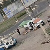 Nevjerovatan snimak iz Ukrajine: Ruski dron lovio prodavača povrća oko štanda, Zelenski sve nazvao "safarijem"