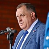 Američki zakonodavci traže od Trumpa da ponovo uvede sankcije zvaničnicima u RS-u: Osudili saslušanja u Srebrenici
