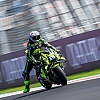 Raul Fernandez bio pred otkazom, a danas je kao raketa projurio i slavio na Silverstoneu; Tri Aprilije na podiju