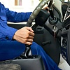 Da li je jedan čas dovoljan da vozači automatika nauče voziti auto s ručnim mjenjačem