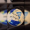 Somalijac kojeg su Amerikanci ponizili zatvorom i otjerali sa SP-a nagrađen od UEFA-e, ispisao je poruku na lopti
