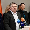 DF: Dok Trojka i HDZ ponižavaju borce sa dodatkom od 5 feninga, njihovi kadrovi izvlače desetine hiljada KM iz budžeta