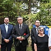 Bećirović odao počast nevinim žrtvama na Korićanskim stijenama