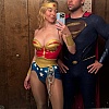 Izazovno izdanje Sydney Sweeney: U kostimu Wonder Woman od lateksa istakla obline