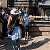 Tradicionalno njemačko pecivo krapfen izazvalo pomamu u Dolomitima: Stotine turista satima čekaju u redu kako bi ga probali