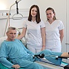 Pacijentu s teškim oblikom hemofilije uspješno ugrađena proteza koljena na UKC-u RS-a
