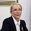 Sud poništio odluke UNSA-e o oduzimanju titule magistra, Sebiji Izetbegović se mora isplatiti više od 23 hiljade KM