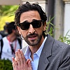 Ni dva Oscara ga nisu promijenila: Adrien Brody snimljen tokom vožnje u njujorškom metrou