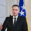 Denis Bećirović upozorio: Državni vrh Srbije se poistovjećuje s jednim od najgorih krvnika u evropskoj historiji