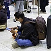 Zbog erupcije vulkana u Indoneziji paralisan međunarodni aerodrom, više od 22.000 putnika "zatočeno"