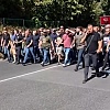 Stotine navijača Crvene zvezde došlo da oda počast zločincu Mladiću: Na oproštaju od krvnika i vrh kluba